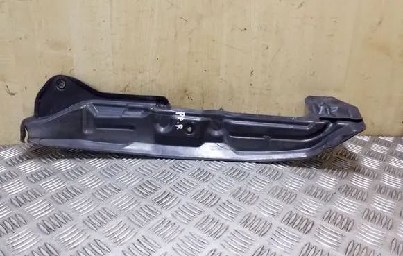 Fender end trim