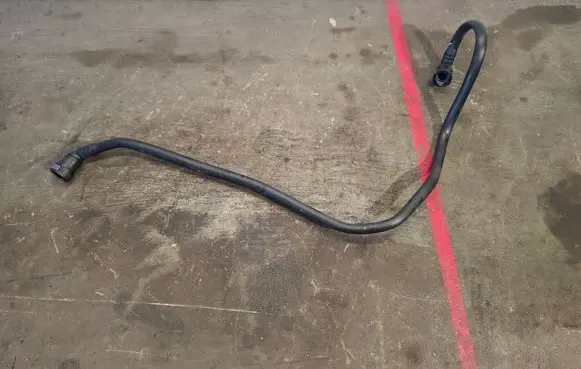 Volvo V60 Engine coolant pipe/hose 31293992