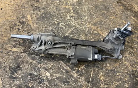 Volkswagen Golf VII Steering rack 5Q0909144L