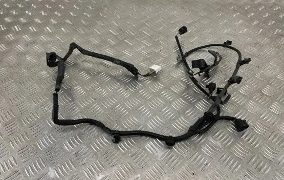 Lexus IS III XE30 Other wiring loom 8211253350