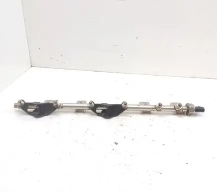 BMW 5 F10 F11 Fuel main line pipe 7535897 2128427919