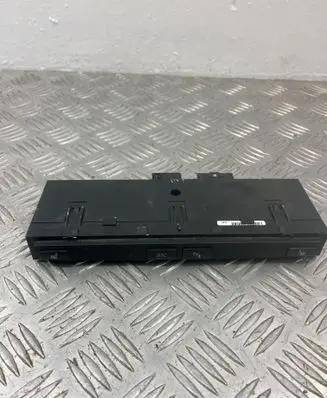 BMW 5 E60 E61 Seat heating switch 6985751 13580663 636027