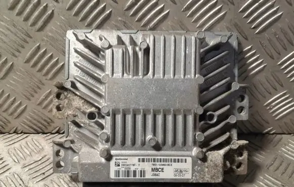 Ford Focus Engine control unit/module 7M5112A650BCE