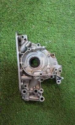 Skoda Octavia Mk4 Oil pump 05E115105A
