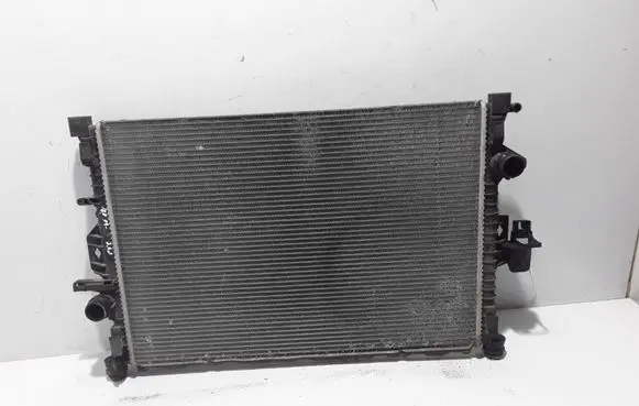 Volvo V70 Coolant radiator 31368059
