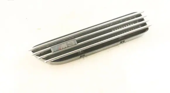 BMW 3 E46 Fender grill 2694607 51132694607