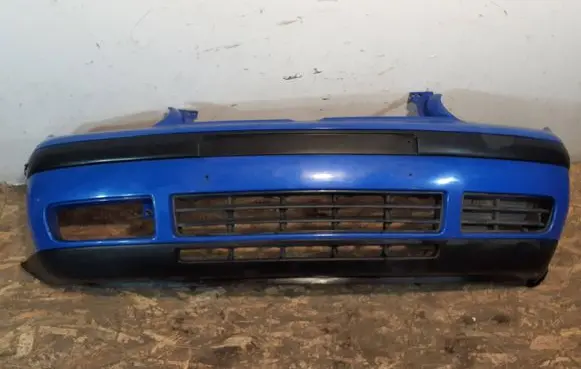 Volkswagen Golf IV Front bumper 1J0807221