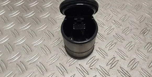 Ashtray (front)