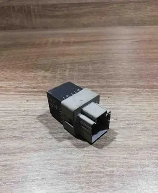 Mitsubishi Space Star Other relay MB953394 72HM100
