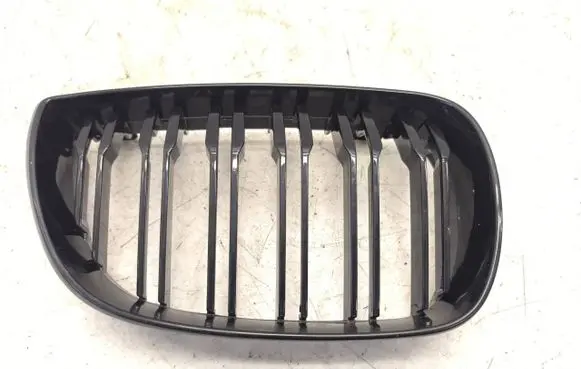 BMW 1 E81 E87 Front grill