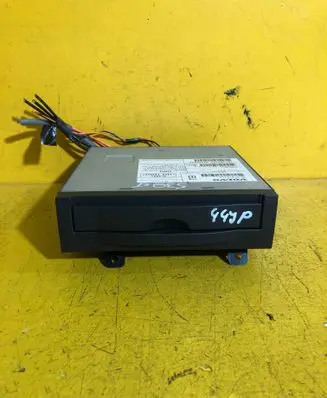 Volvo V50 Navigation unit CD/DVD player 31310234