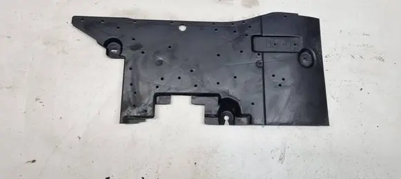 Peugeot 5008 II Other under body part 9820153180 4185