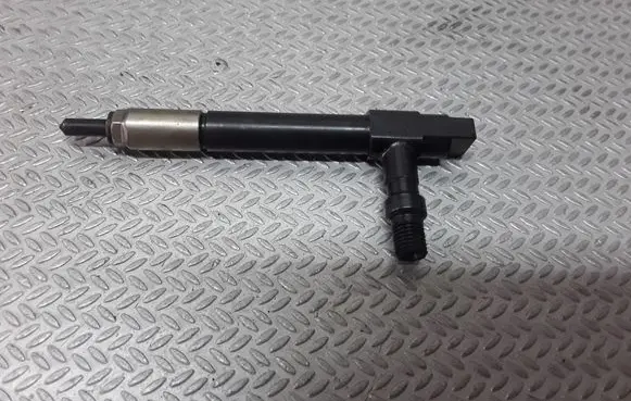 Mazda Premacy Fuel injector