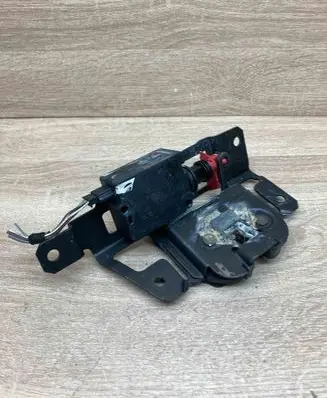 BMW 3 E46 Tailgate/trunk/boot lock/catch/latch 7057364 406205