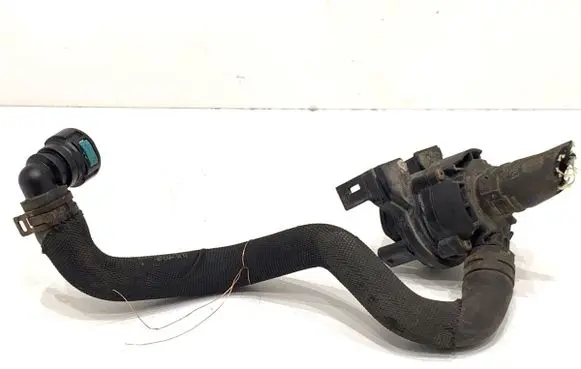 Jaguar F-Pace Oil filter mounting bracket DX2318D474AC