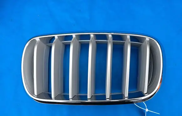 BMW X5 F15 Front grill 7303107