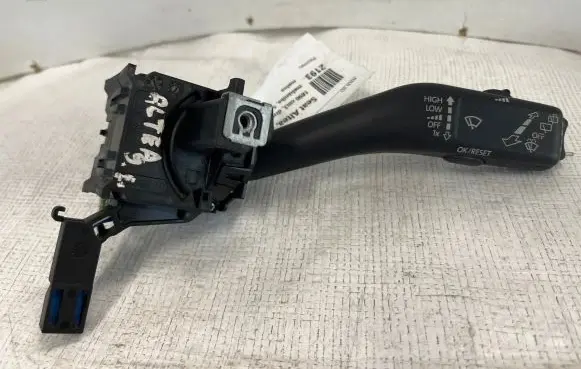 Seat Altea XL Wiper control stalk 1K0953519J