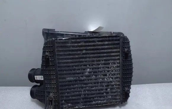 Maserati Levante Intercooler radiator 16484793 670035636