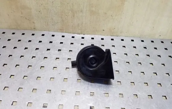 BMW 3 E92 E93 Horn signal E3005306 A046522