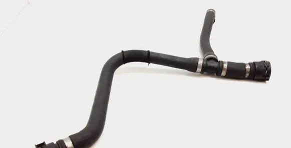 Volvo XC60 Engine coolant pipe/hose