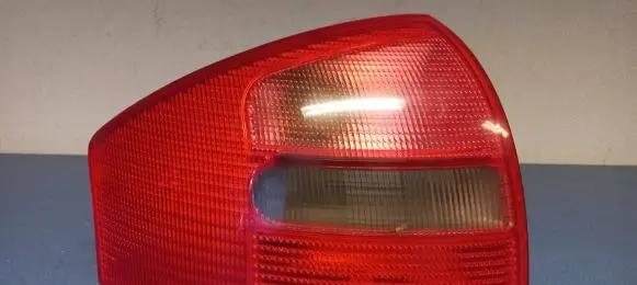 Audi A6 S6 C4 4A Rear/tail lights 4B5945095