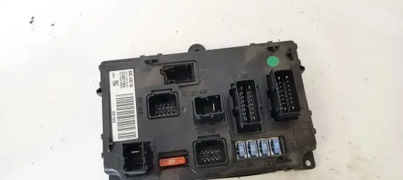 Peugeot 407 Comfort/convenience module s120017003l 1501730061363823