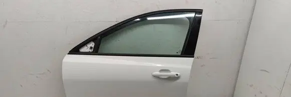 Ford Focus Front door JX7BA20221AH