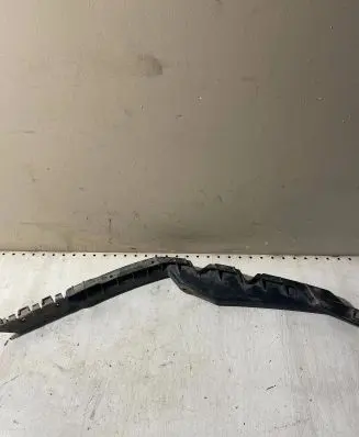 Skoda Octavia Mk2 (1Z) Front bumper mounting bracket 1Z0807183 001011139315