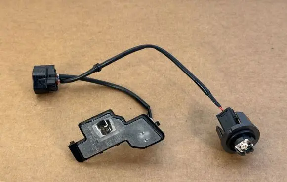 Toyota Yaris LED ballast control module LR5B