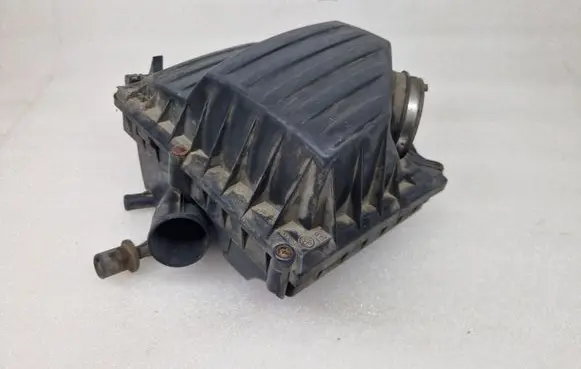 Air filter box