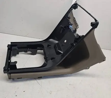 Volvo V70 Center console 30672331