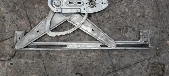 Ford Focus Front window lifting mechanism without motor 3M51-R23200-BD