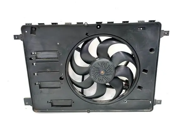 Volvo XC60 Radiator cooling fan shroud P31368867 31368867 6G918C607MG