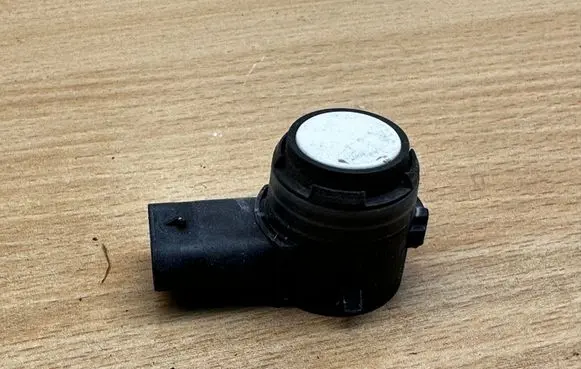 Volkswagen Golf Sportsvan Parking PDC sensor 5Q0919275