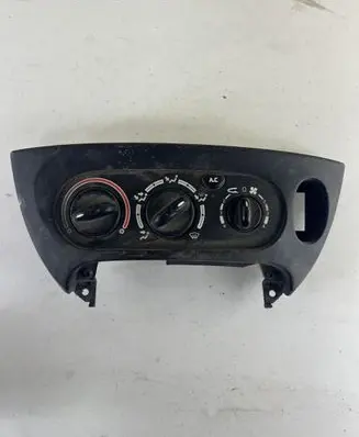 Renault Scenic RX Climate control unit 663212P J64RAC