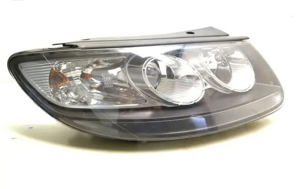 Hyundai Santa Fe Headlight/headlamp 921022BXXX