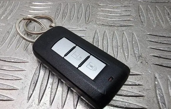 Mitsubishi ASX Ignition key/card 2007DJ0534