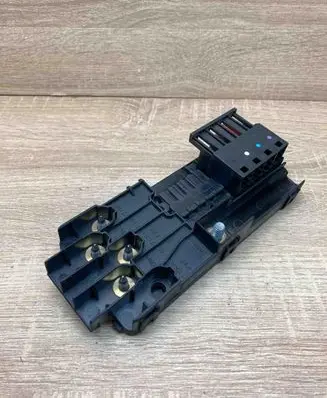 Mercedes-Benz E W211 Fuse module 2115452301 013948411