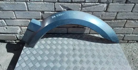 KIA Sorento Front arch trim 877213E001