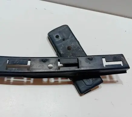 Honda Accord Front bumper mounting bracket 71140SEA000