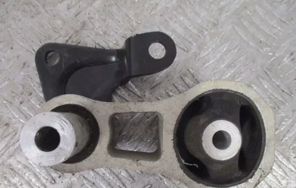 Ford B-MAX Engine mount vacuum valve 8V516P082AD