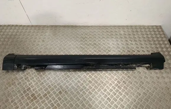 Volvo V50 Sill 
