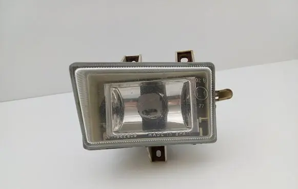 Volkswagen Polo III 6N 6N2 6NF Front fog light 96280700L