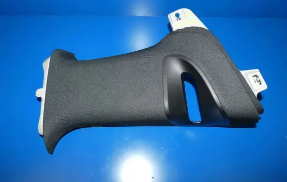 Mercedes-Benz C W205 (C) pillar trim