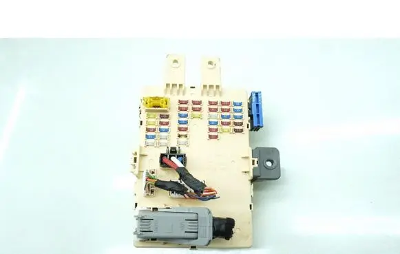 KIA Sportage Fuse box set 91950-3W0400