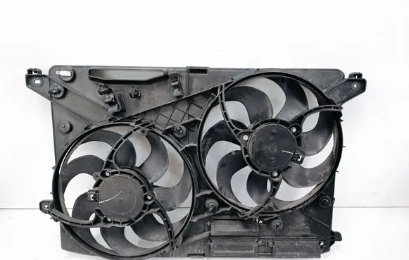 Ford Fusion II Radiator cooling fan shroud FG938C607BA 10891220 10891320
