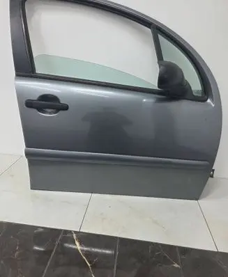 Citroen C3 Front door