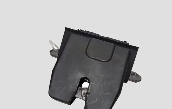 Ford Mondeo MK IV Tailgate/trunk/boot lock/catch/latch 8M51R442A66AB