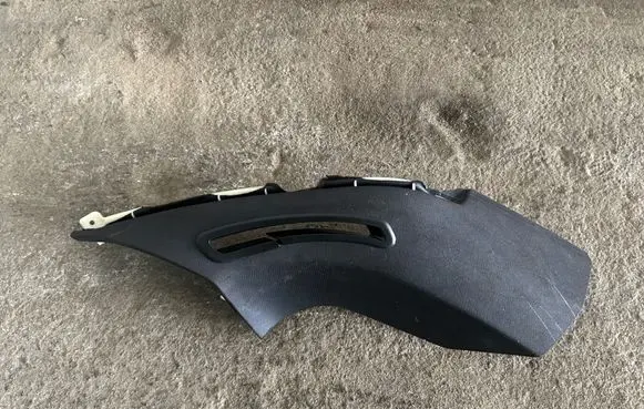 BMW 7 F01 F02 F03 F04 (C) pillar trim 9126751