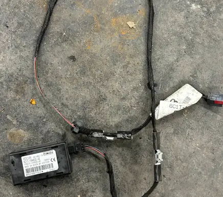 Volkswagen Crafter Aerial antenna amplifier 6C1T15K602AE ZRVA007SHZ